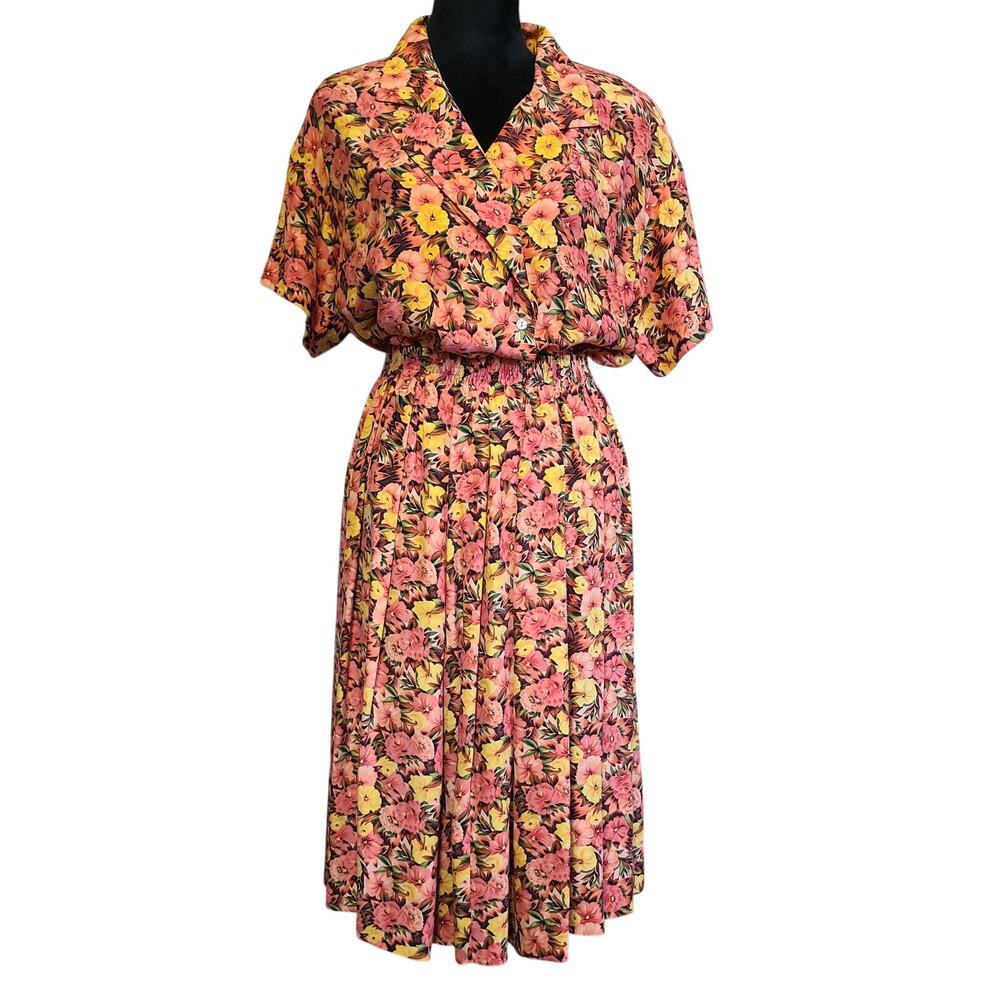VTG First Issue Floral 2 Piece Outfit Womens 8 Small Button Up Silk Top Skirt